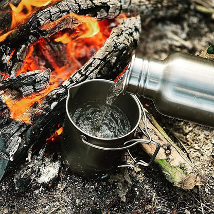Bestargot Titanium Pot 750ml, Portable French Press | Ultralight Camping Pot for Coffee, Cooking & Survival | Compatible with Camp Stoves