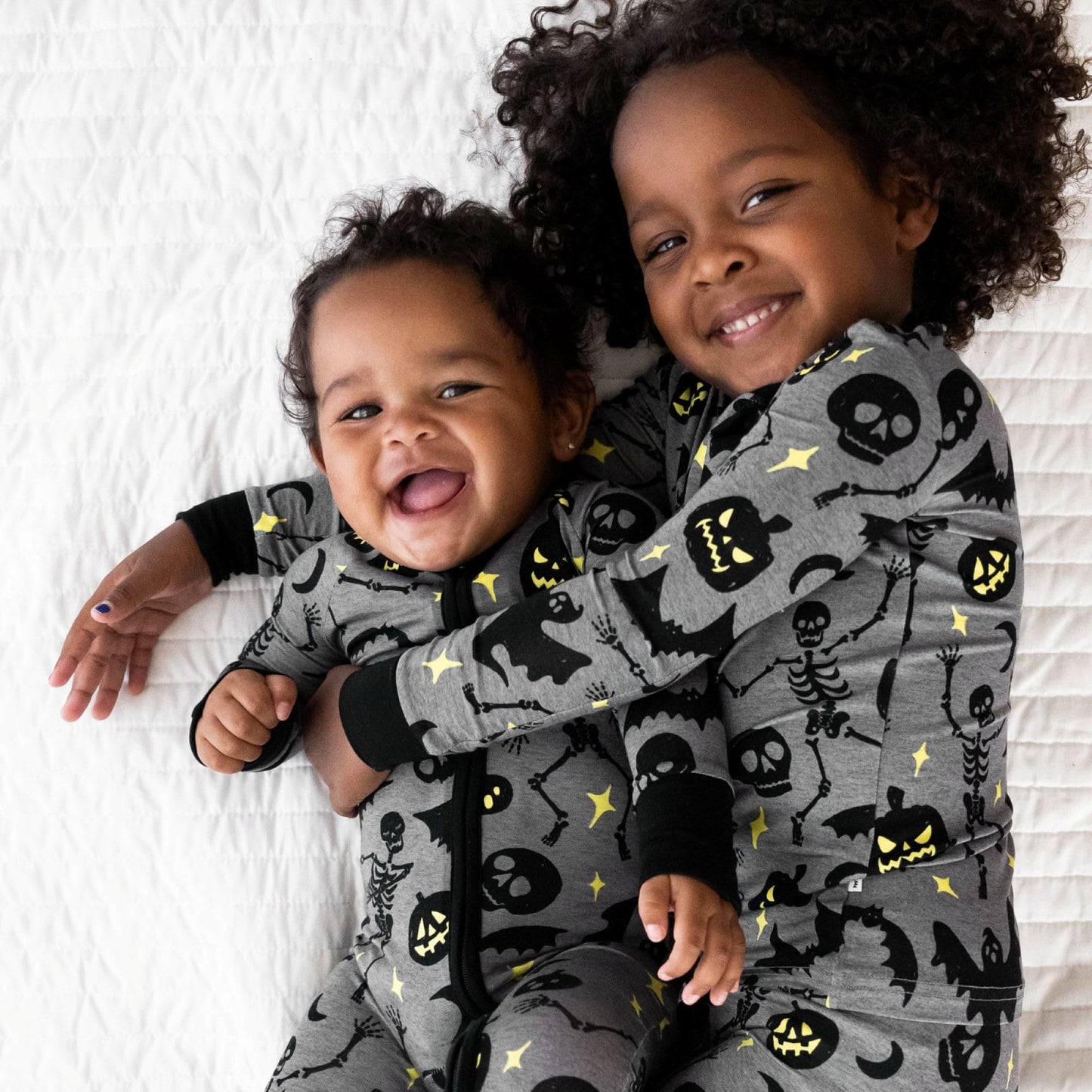 Little Sleepies Two-Piece Halloween Pajamas Set for Boys & Girls, Viscose from Bamboo Toddler Pajamas, Family Matching PJs, Glowing Ghouls, 9-10
