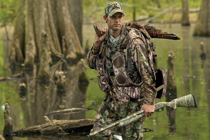 NatureBlend Turkey Vest with Seat Cushion, Adjustable Turkey Hunting Vest with Game Pouch, Hunting Clothes Vest for Men & Women, Turkey Hunting Accessories, Turkey Vest for Hunting