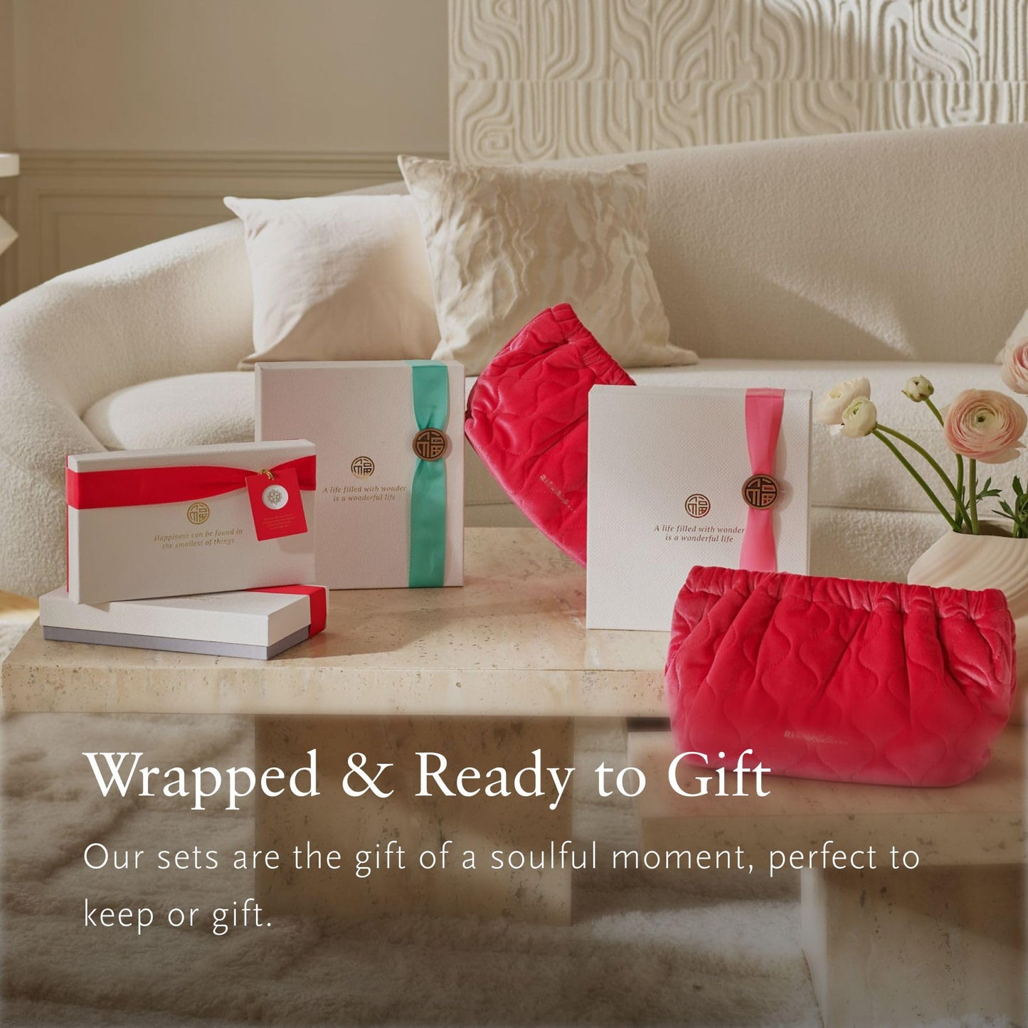RITUALS Gift Set The Ritual of Ayurveda Small - Home and Skincare Products Enriched with Indian Rose and Sweet Almond Oil - Bath Gift Box with Balancing and Soothing Properties