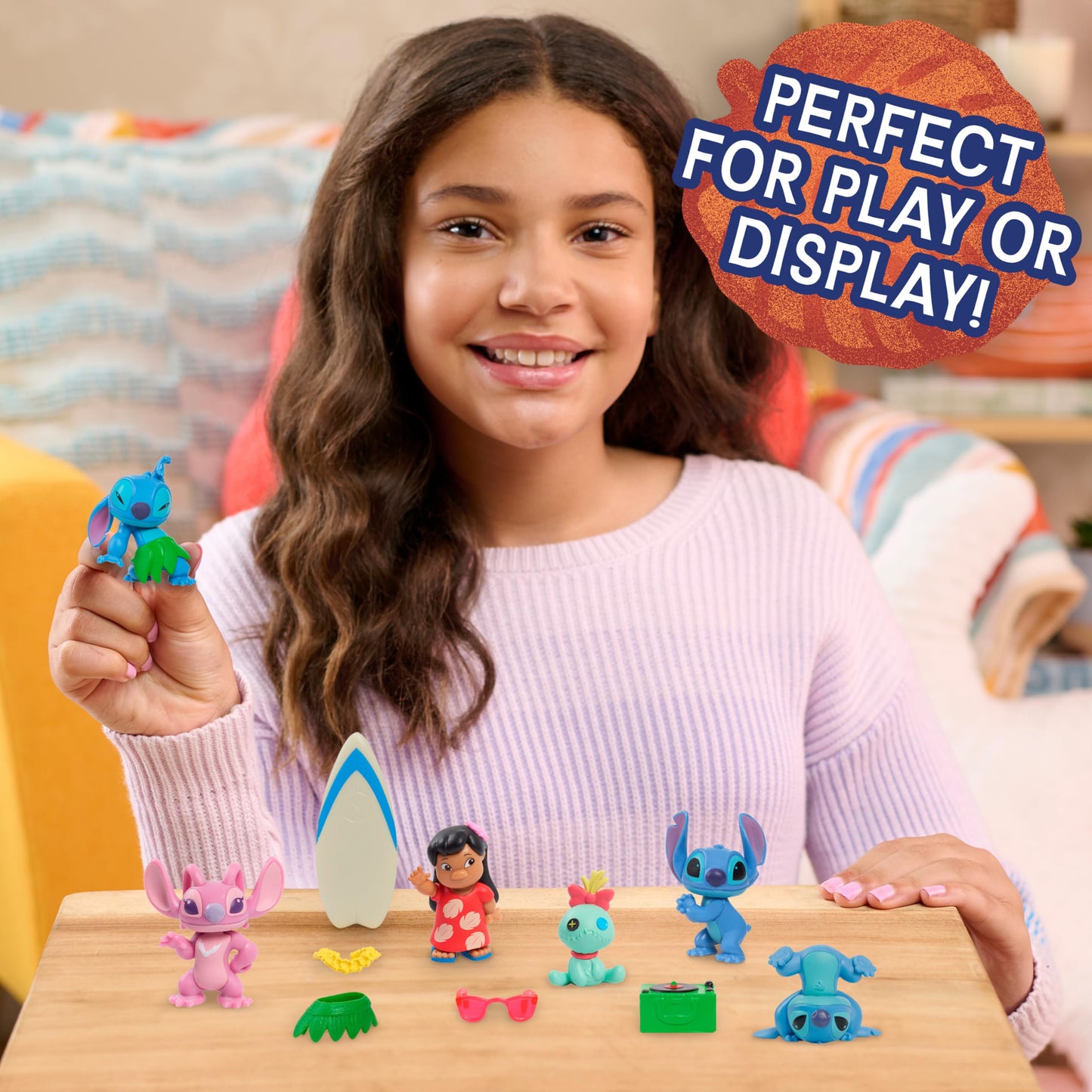 Just Play Disney Stitch Collectible Figure Set with Accessories, 11-Pieces, 5 cm Figurines, Includes Stitch, Lilo, Angel, & Scrump, Collectible Toys, Home Decoration, Kids Ages 3