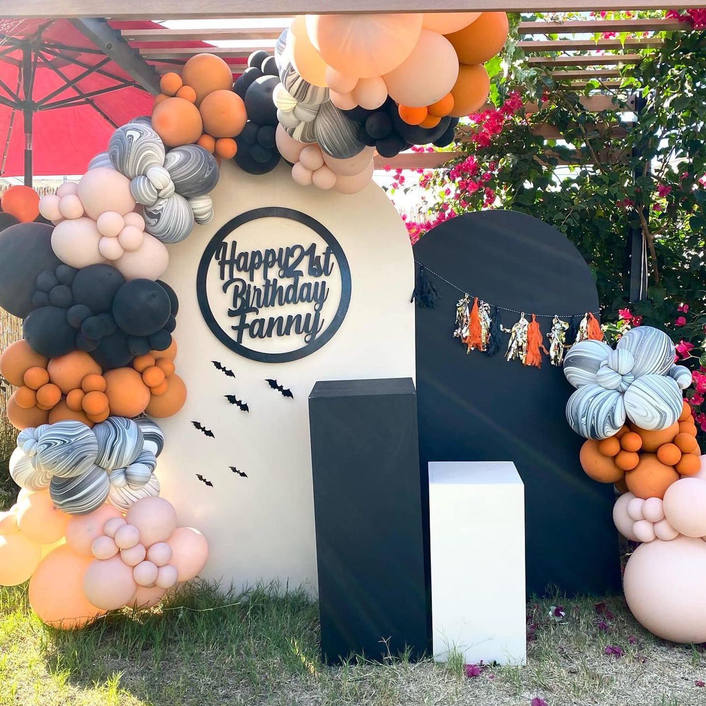 169Pcs Halloween Balloons Garland Kit for Parties - Orange Apricot Off-White Balloons Arch Kit for Baby Shower, Birthday, Halloween