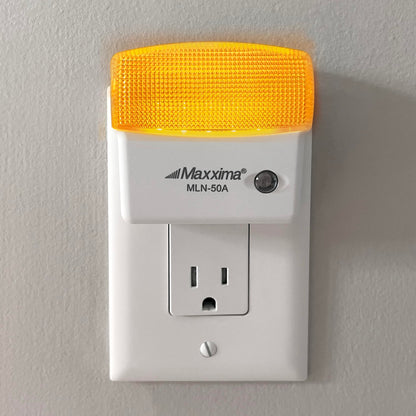 Maxxima LED Night Light with Dusk to Dawn Sensor - Featuring 25 Lumens, Plug in, Ideal for Bedrooms, Bathrooms, Basements, Hallways, and Senior Living, Cool Light - 2 Pack