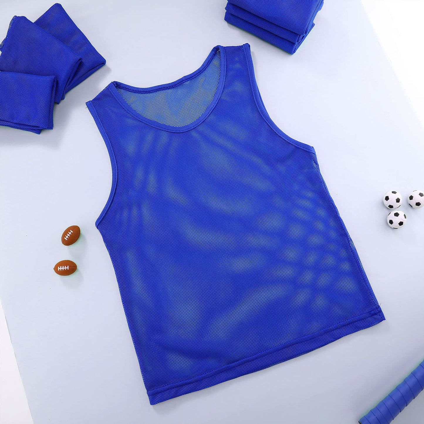 Sintege 12 Pcs Soccer Pinnies Pennies Jersey Scrimmage Vest Sports Practice Jersey Mesh Basketball Vest for Youth Adult Kids(Small,Dark Blue)