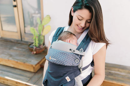 Ergobaby Baby Infant Insert for Baby Carrier with Neck & Head Support, for Newborns (Holds 3.2 - 5kg), Cotton Grey