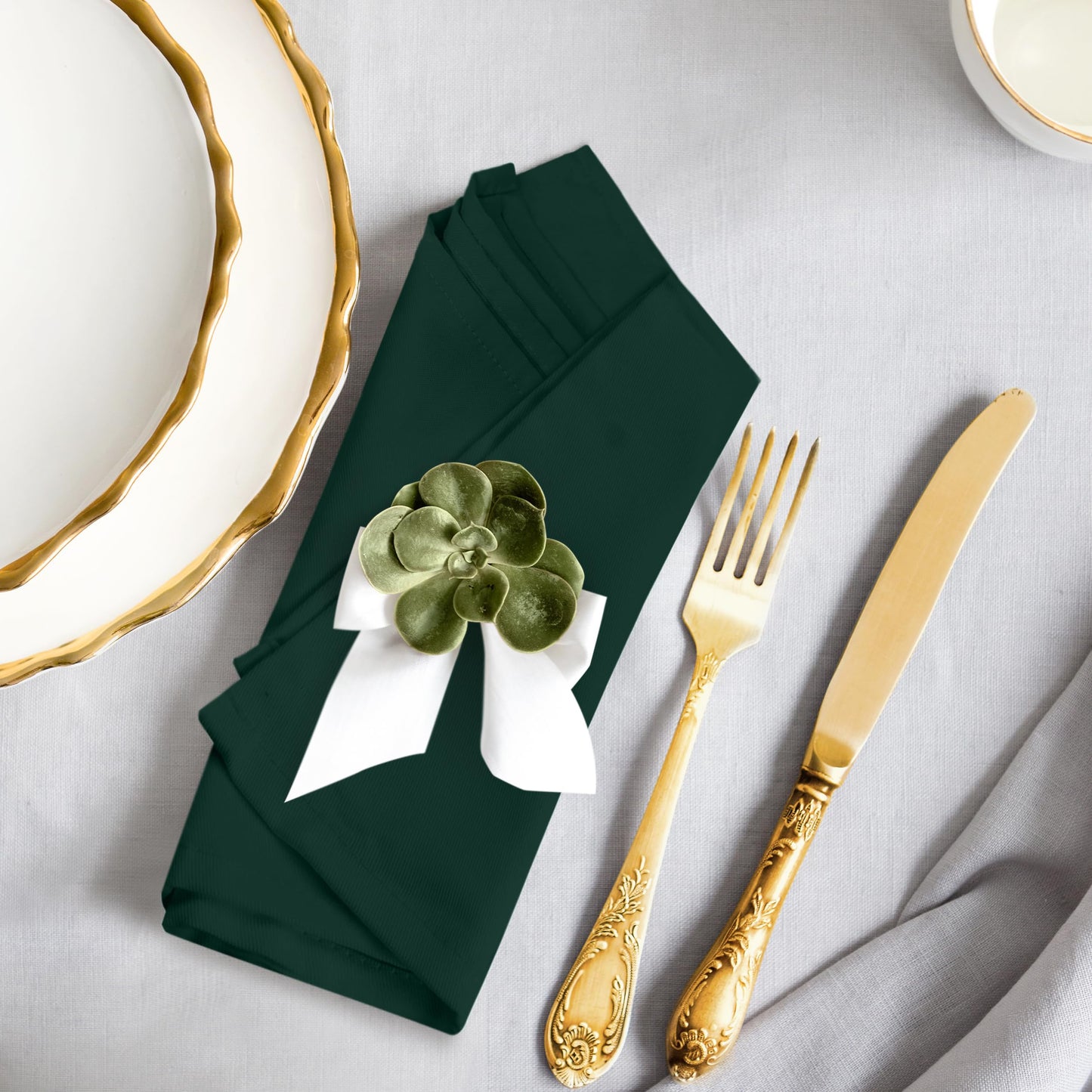 24Pcs Cloth Napkins 17x17 Inches Hunter Green Napkins Cloth Washable with Hemmed Edges for Restaurants, Lunch, Weddings, Decoration, Banquets, Party, Event - Reusable Bulk Linen Dinner Table Napkin