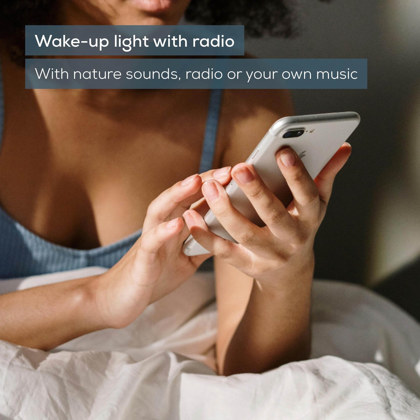 Beurer WL50 Wake Up Light | Daylight Table Lamp | Helps to Support The Sleep Rhythm | LED Technology | FM Radio with 10 Memory Spaces | Bluetooth & Aux Input | 3 Light Levels