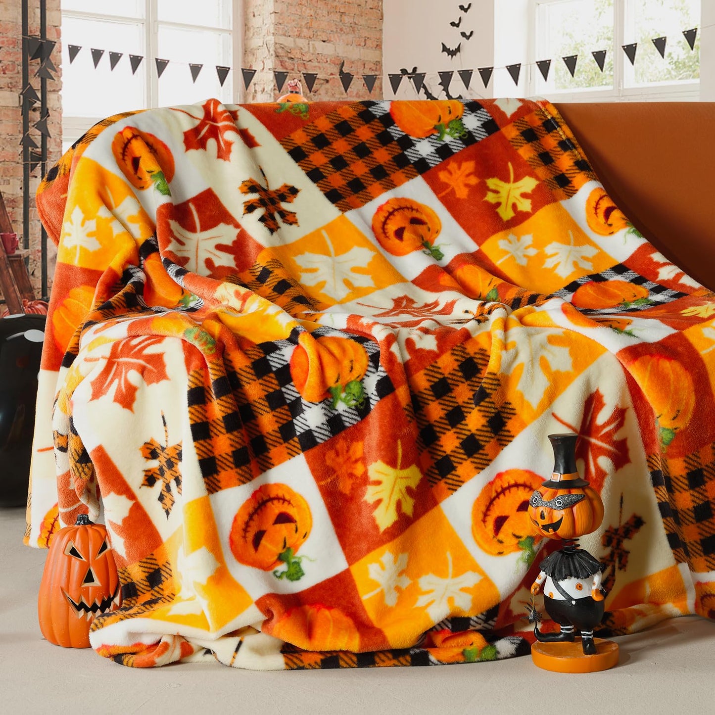 ROMROL Halloween Fleece Throw Blanket, Pumpkin, Leaves Fall Plaid Blanket, Soft Fuzzy Plush for Couch Sofa or Bed, Luxury Flannel Lap Blanket, for Kids, Adults, Wife, Self (50" x 60")