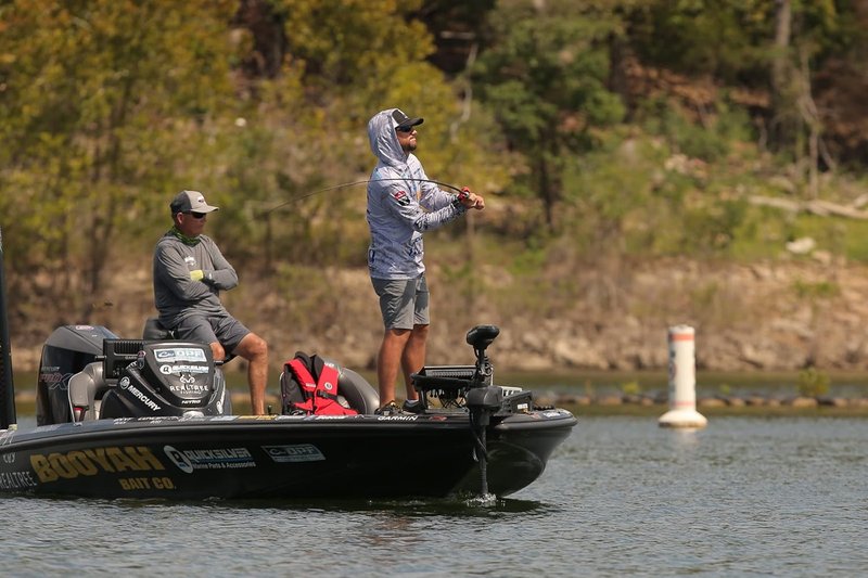 Seaguar InvizX Fishing Line - 100% Fluorocarbon for Freshwater | Clear, Multiple Sizes Available