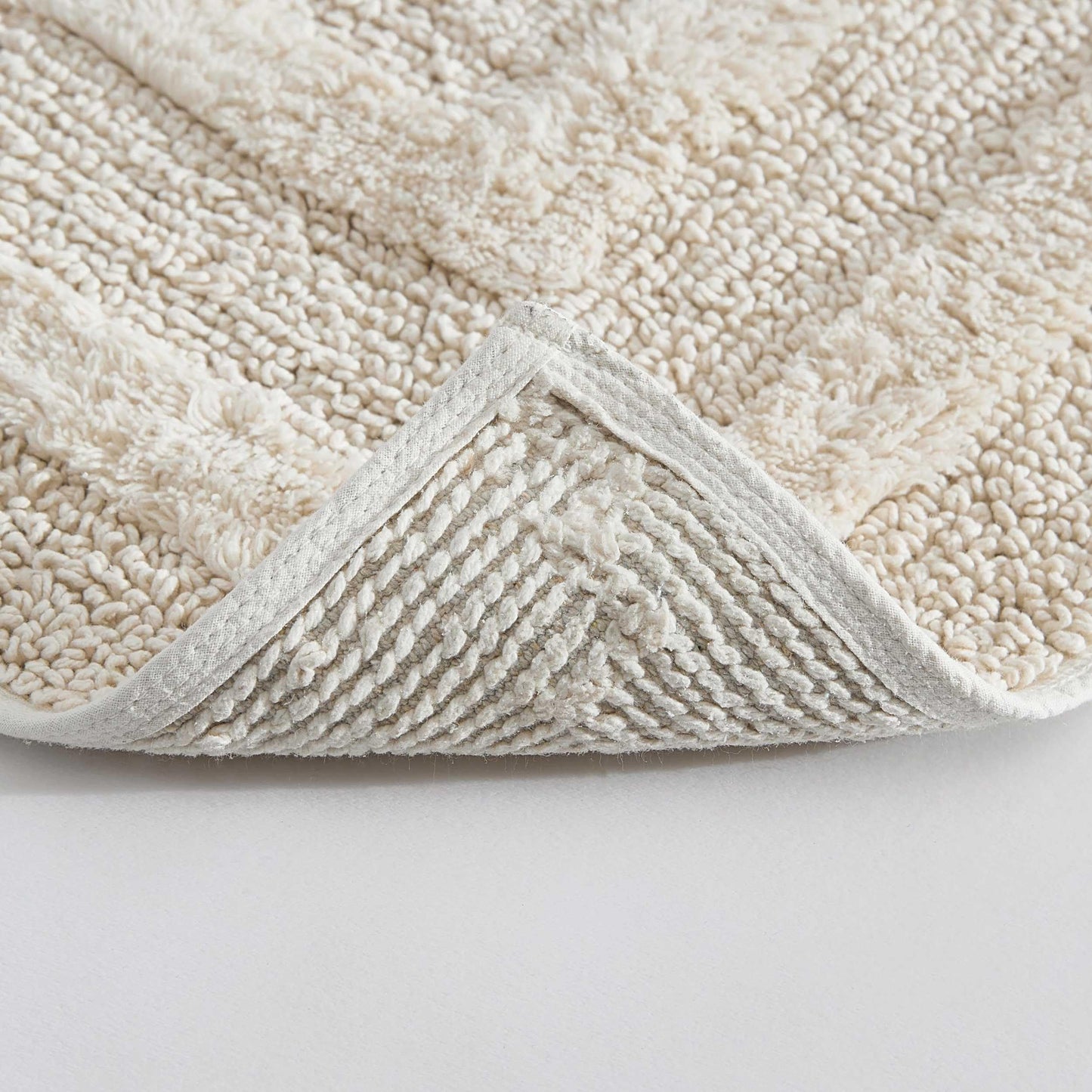 Eddie Bauer - Bathroom Rug, 100% Soft Plush Tufted Cotton Bath Rug, Highly Absorbent, Quick-Dry, and Skid-Resistant Backing (Logan Beige, 24" x 40")