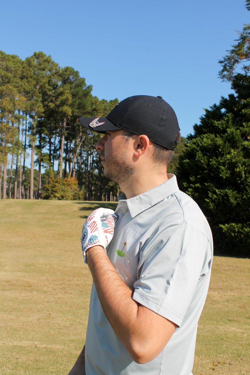 MULLIGAN HOOLIGAN® Men's Golf Glove | Premium Cabretta Leather & Mesh, Breathable Moisture-Wicking Comfort, Unique Standout Design for Men & Women (Patriotic USA Flag, Large, Worn On Left Hand)