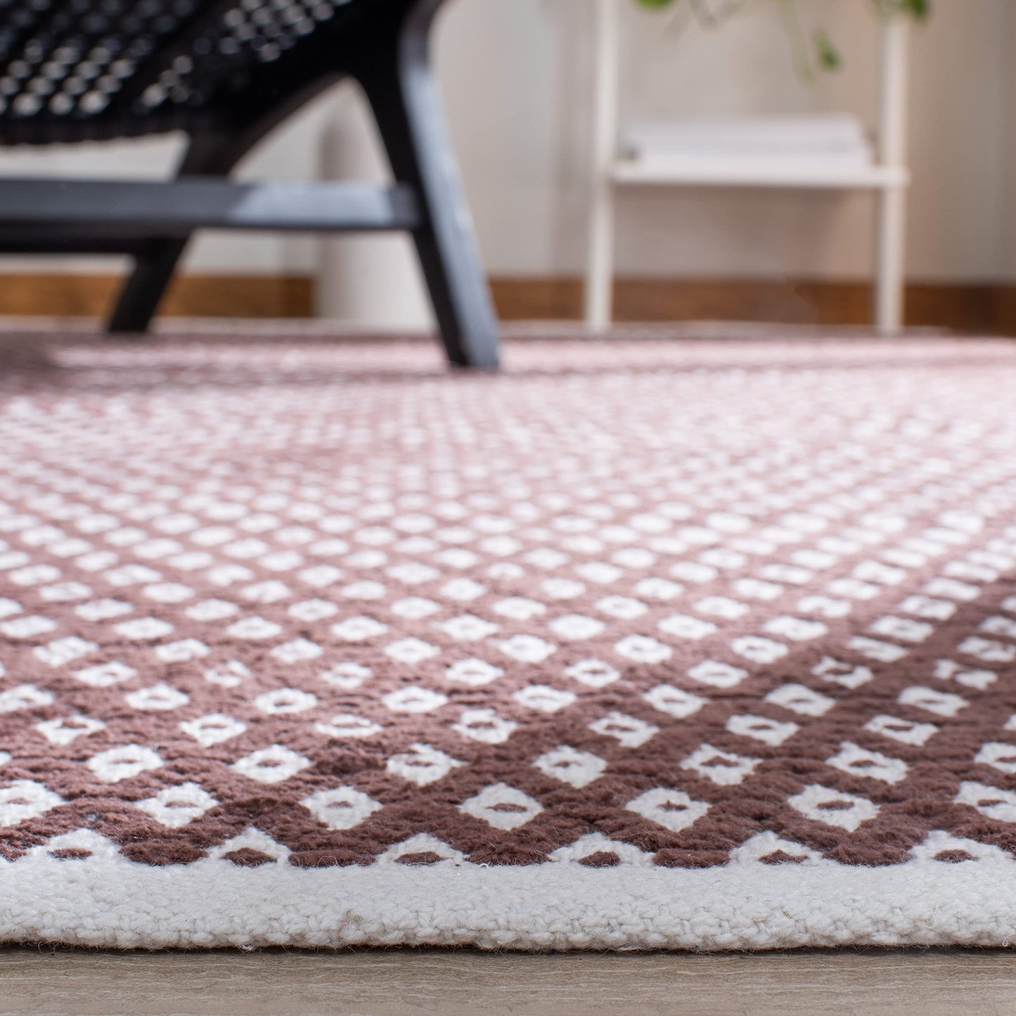 SAFAVIEH Boston Collection 4' x 6' Brown BOS685A Handmade Flatweave Cotton Area Rug