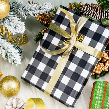 LeZakaa Christmas Wrapping Paper Mini Roll, Snowman & White Black Buffalo Plaid Xmas Reversible Design, Holiday Party Gift Wrap for Kids Boys Girls, 17 in x 32.8 Ft