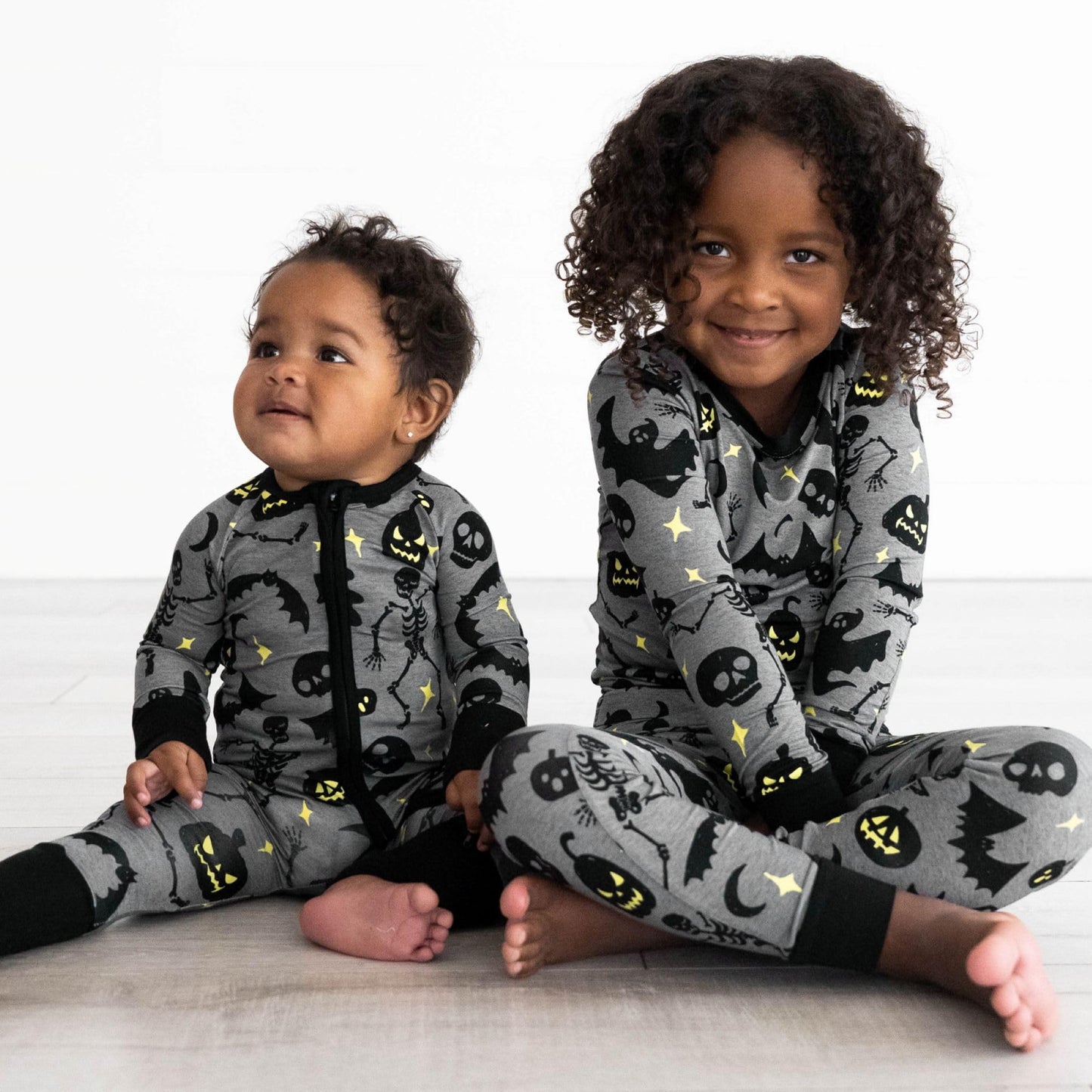 Little Sleepies Two-Piece Halloween Pajamas Set for Boys & Girls, Viscose from Bamboo Toddler Pajamas, Family Matching PJs, Glowing Ghouls, 9-10