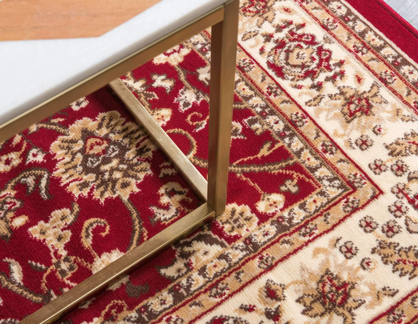 Unique Loom Sialk Hill Collection Area Rug - Washington (5' 3" x 8' Rectangle, Burgundy/ Cream)