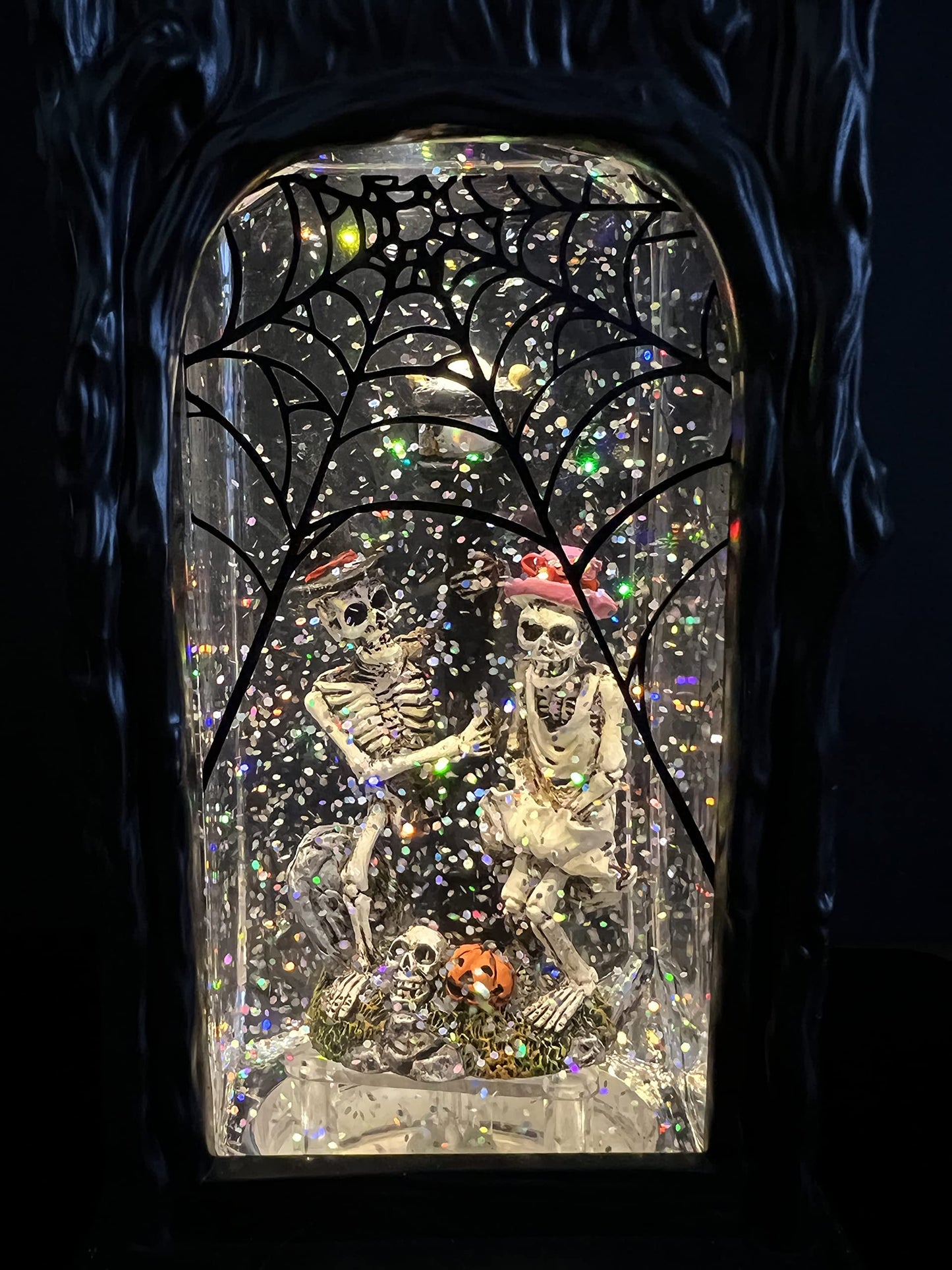 GenSwin Halloween Skeleton Snow Globe Lantern Ghost Projection Lamp with 6 Hour Timer, Battery Operated & USB Powered LED Spinning Water Glittering Globe Halloween Decoration Parties(11”, 3AA)