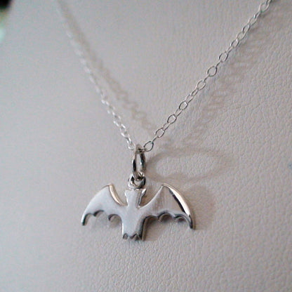 FashionJunkie4Life Sterling Silver Flying Bat Charm Pendant Necklace, 18 Inch Chain