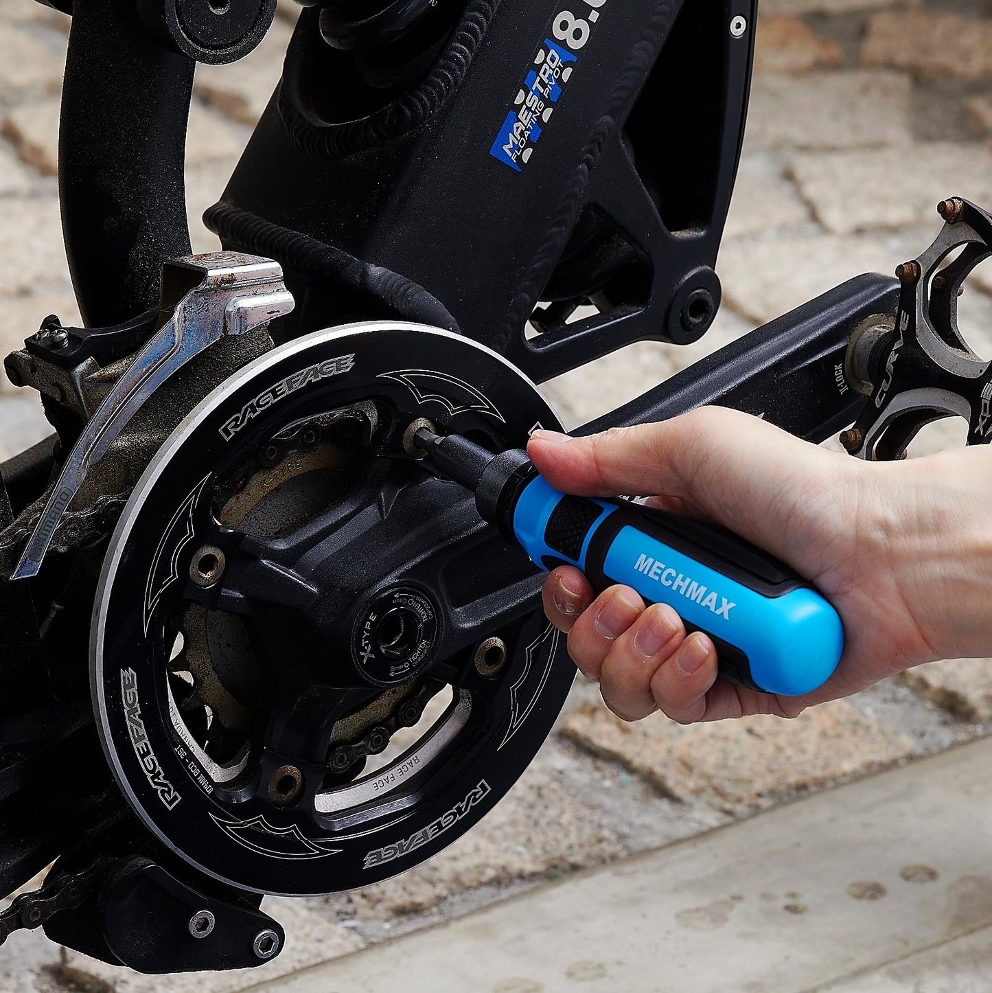 68 Piece MECHMAX Magnetic Ratchet Screwdriver Set, Socket and Interchangeable Bits Slotted, Phillips, Star, Precision Bits with Case for Home, Office, Car, Automotive, Ring Doorbell and as A Gift