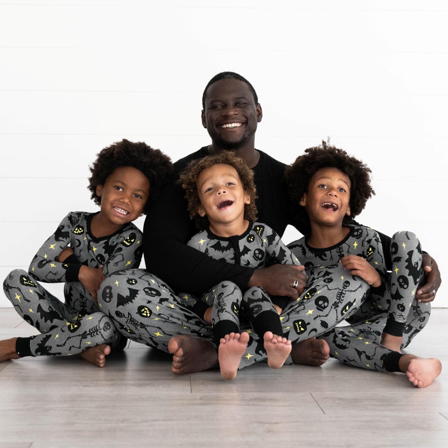 Little Sleepies Two-Piece Halloween Pajamas Set for Boys & Girls, Viscose from Bamboo Toddler Pajamas, Family Matching PJs, Glowing Ghouls, 9-10