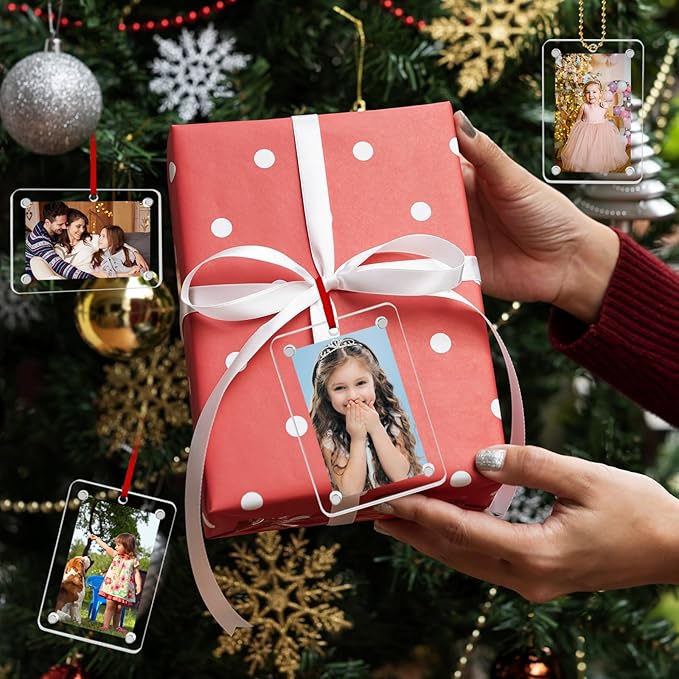 Christmas Photo Ornament Set of 4, 2x3 Inch Clear Acrylic Hanging Picture Frame for Family Photo, Christmas Tree, Holiday Decoration, Multifunctional Magnetic Picture Frames for Car and Fridge Decor