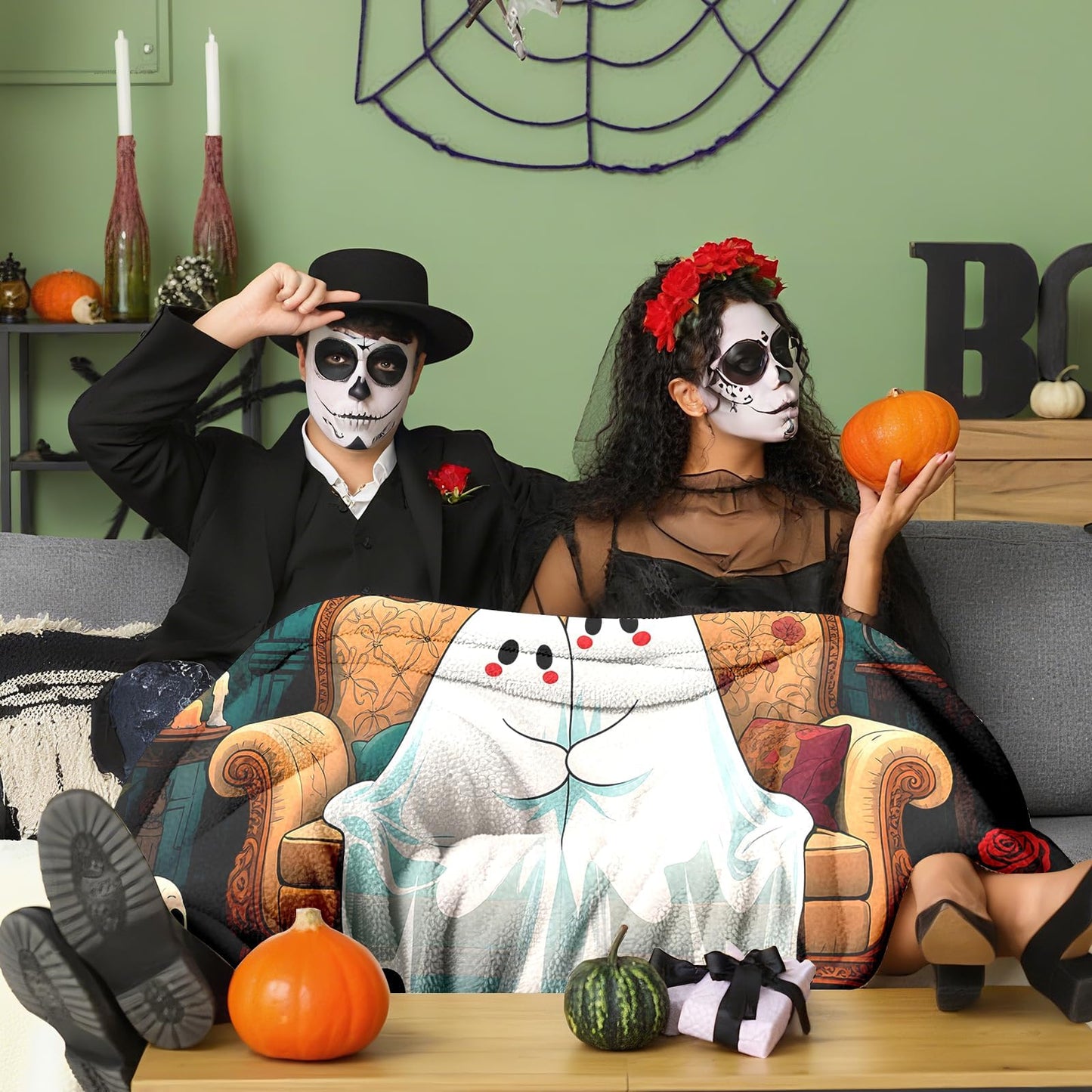 Halloween Throw Blanket Gifts for Men Women, Halloween Fall Throw Blanket, Cozy Halloweens Blanket for Couples Adults, Boo Basket Gift for Boyfriend Girlfriend, Flannel Blankets for Bed Couch, 50"X60"