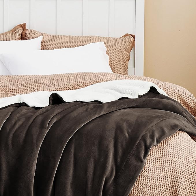 Bedsure GentleSoft Sherpa Fleece Throw Blanket Twin Size for Couch - Thick and Warm Throw for Men, Soft Fuzzy Plush Twin Blanket for Winter, Brown, 60x80 Inches