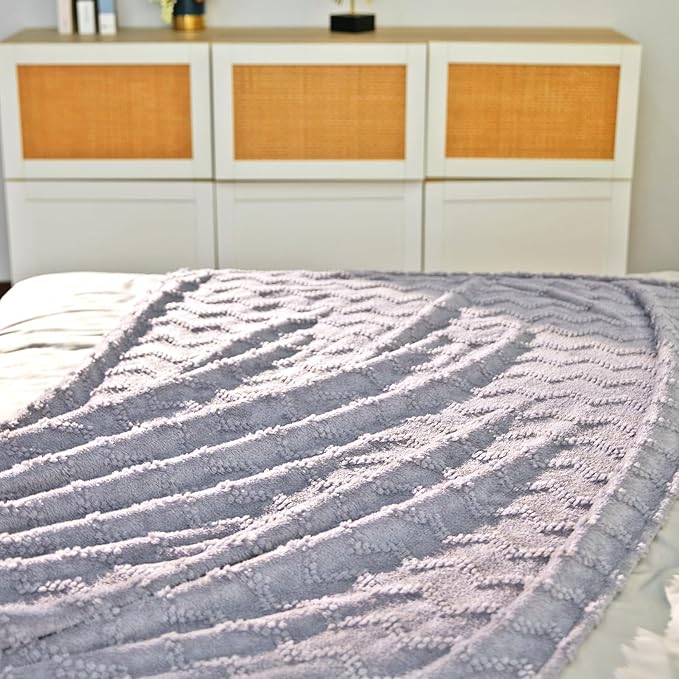 Jacquard Boho Fleece Throw Blanket-Cozy Fluffy Soft Lightweight Fuzzy Blanket for Sofa, Couch, Bed, Chair & Car, Gifts for Teen Girls, Women & Men, Home and Dorm Decor, Light Gray, 50" x 70"