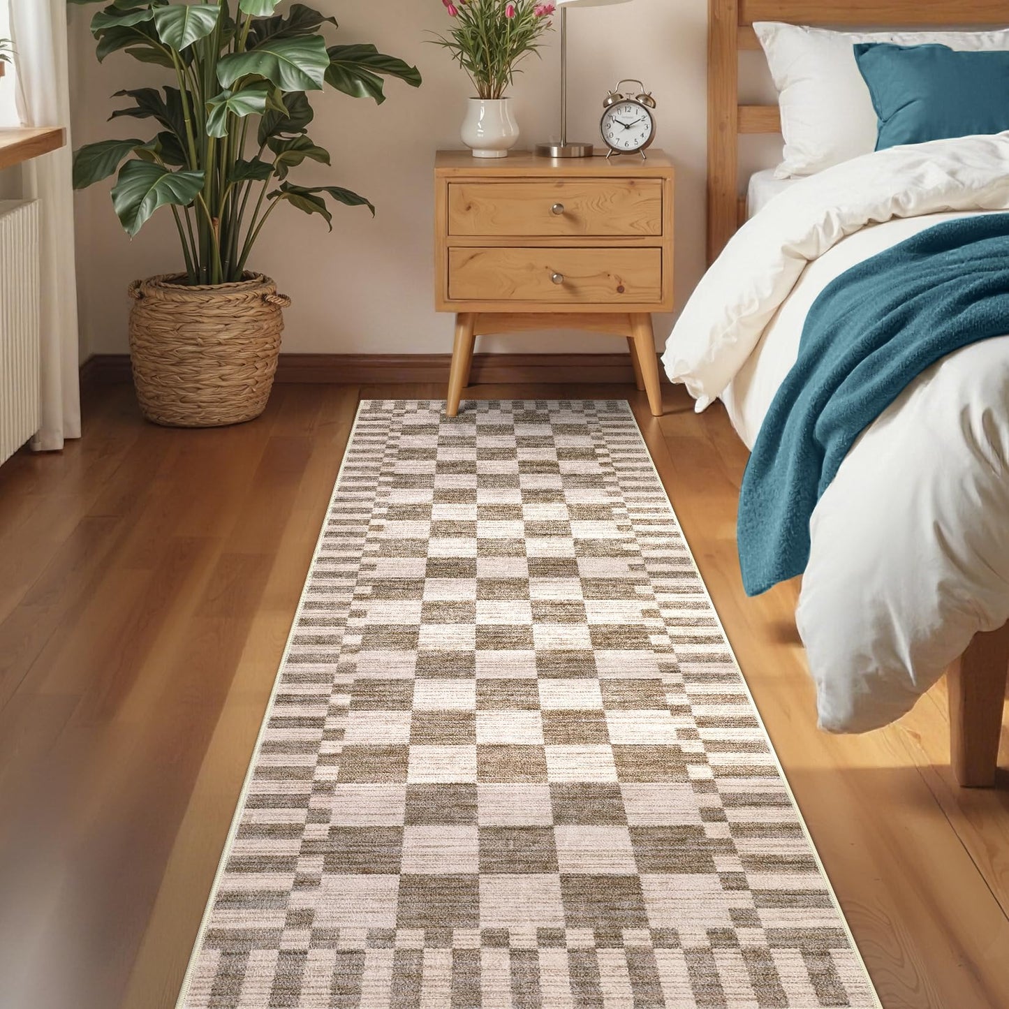 GarveeHome 2×6 Kitchen Runner Rug Non Slip Brown Checkered Rug,Washable Runner Rug for Hallway Soft Low-Pile Geometric Tan Brown Print Checkerboard Rugs for Entryway Kitchen Dining Room