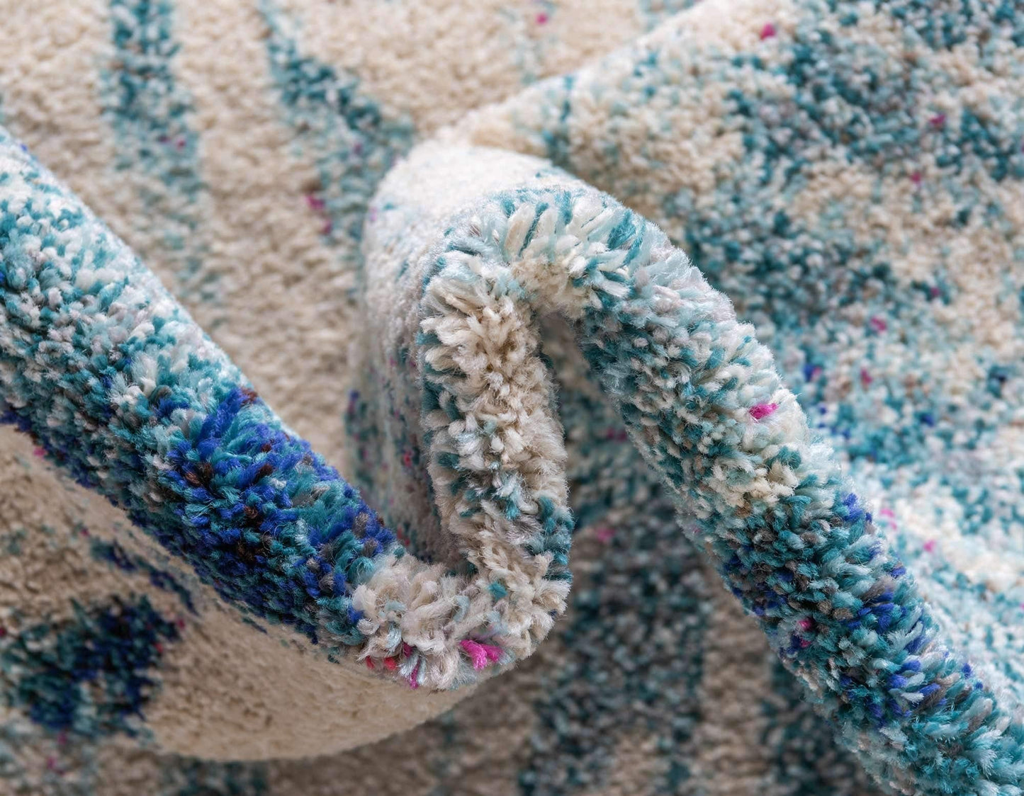 Unique Loom Positano Collection Coastal Modern Coral Lobster Shells Light Blue Area Rug (4' x 6')