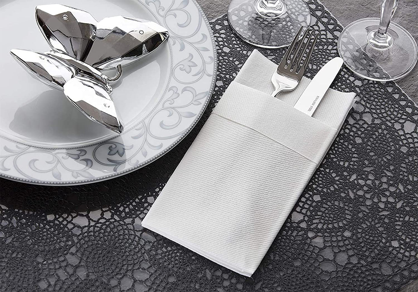 UKEENOR Disposble Dinner Napkins Cloth Like with Built-in Flatware Pocket,Wedding Party Linen Feel White Napkin, Prefolded for Silverware,Pack of 50