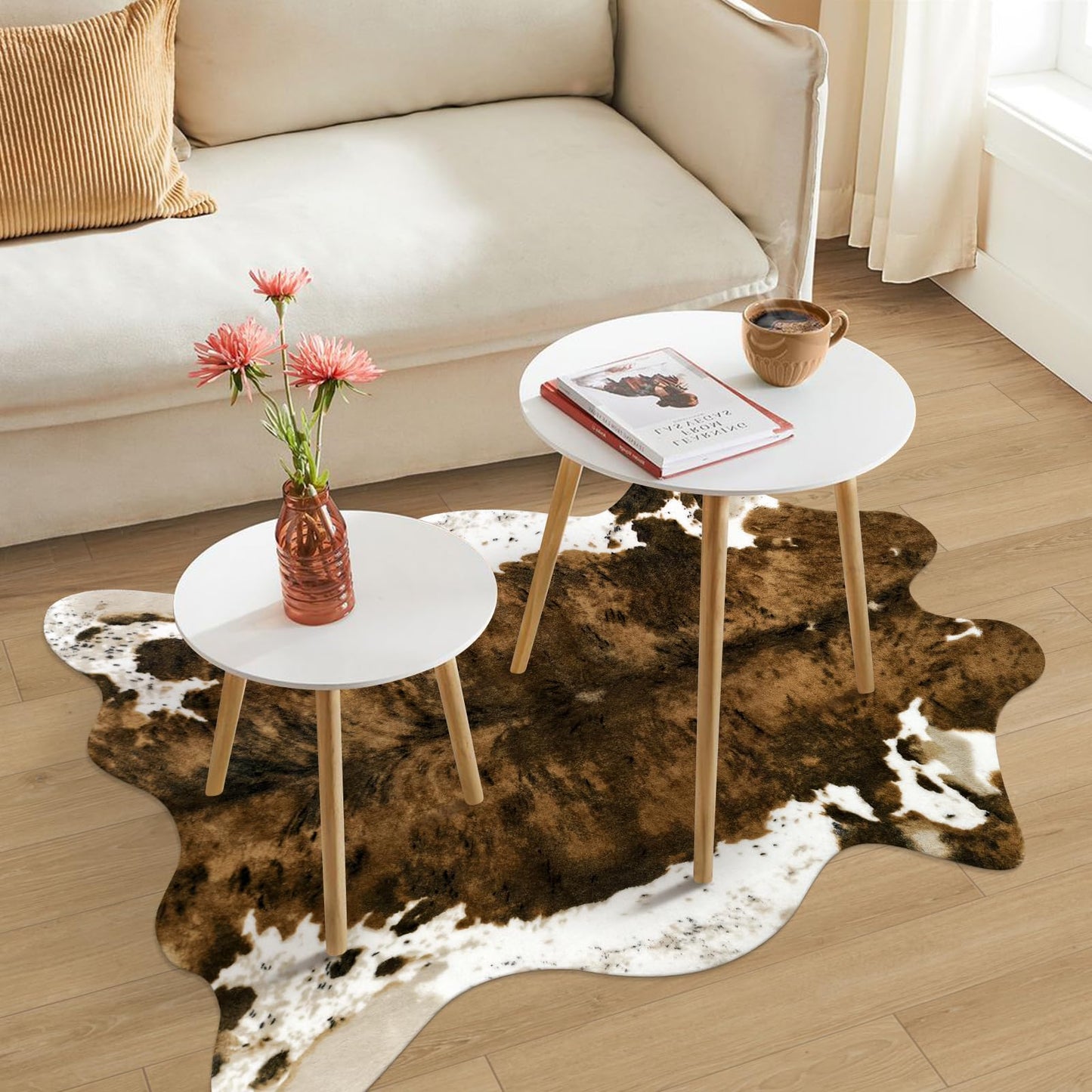 Fixseed Faux Cowhide Rug Cow Print Rug Animal Area Carpet Washable Rugs for Bedroom Living Room Western Decor 43.3" L x 29.5" W(3.6ft x 2.5ft)，Brown
