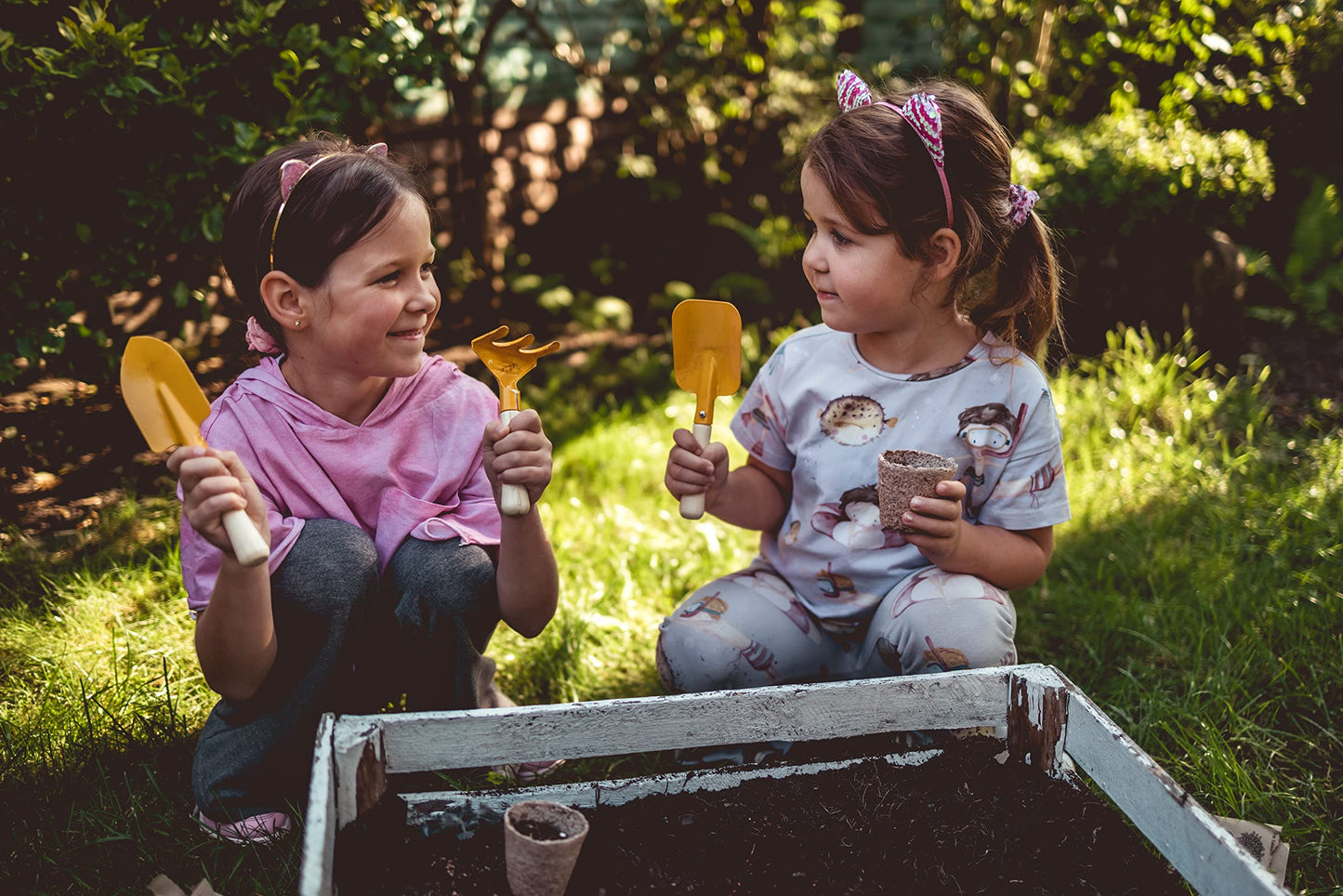 Kids Gardening Set, Grow Your own kit for Children, Wildflower Seeds, Sunflower Seeds, Birthday Gift for Kids, Garden Set for Kids, Seed Kits for Kids, Childrens Gardening Set, (Kids Gardening Set)