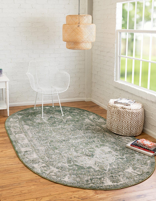 Unique Loom Isabella Collection Area Rug - Adjani (4' 1" x 6' 1" Oval, Green/ Ivory)