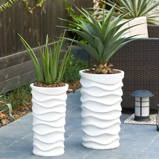 LuxenHome Tall Planters for Outdoor Plants, Set of 2 Indoor Outdoor Garden Plant Pots with Drainage Hole and Rubber Plug, Modern White Waves Flower Pot Concrete Planters for Home Garden Patio Porch
