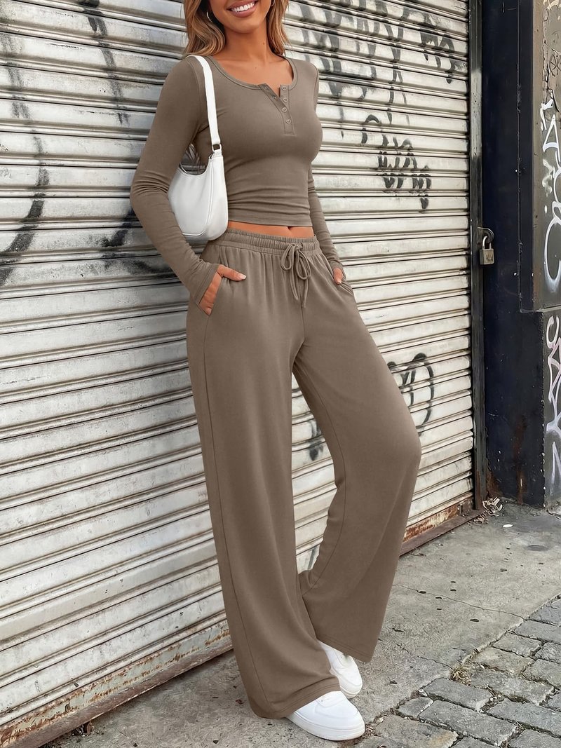 Trendy Queen Women's 2 Two Piece Matching Lounge Sets 2026 Airport Travel Fall Fashion Outfits Crop Top Wide Leg Pants Sweat Suits Workout Gym Y2k Clothes Casual Sweatsuit Loungewear Winter Clothing