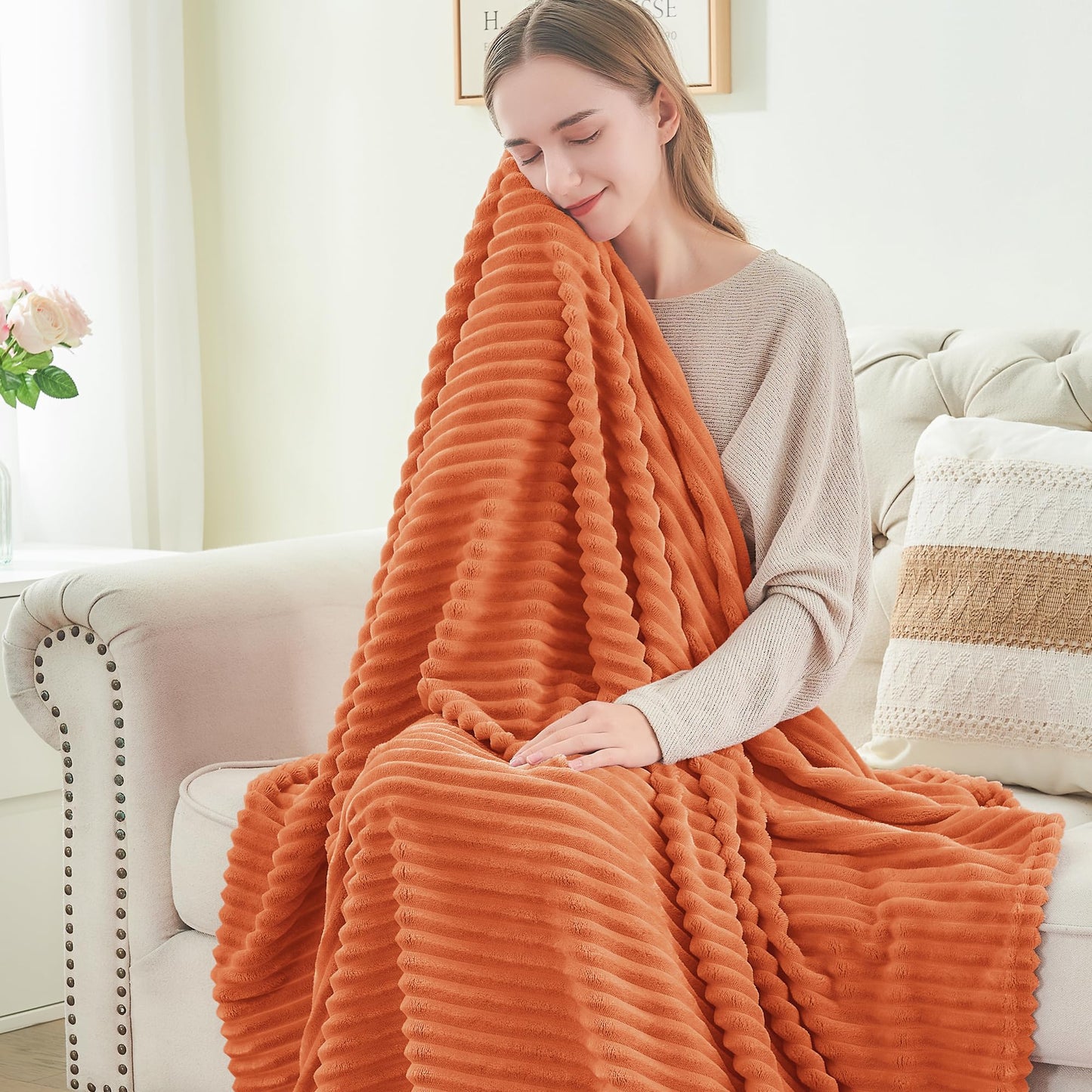 BEDELITE Fleece Blanket Queen Size, 3D Ribbed Jacquard Soft & Warm Decorative Blankets – Cozy, Fuzzy, Fluffy, Plush Lightweight Throw Blankets for Couch, Bed, Sofa(Orange, 90x90 inches)