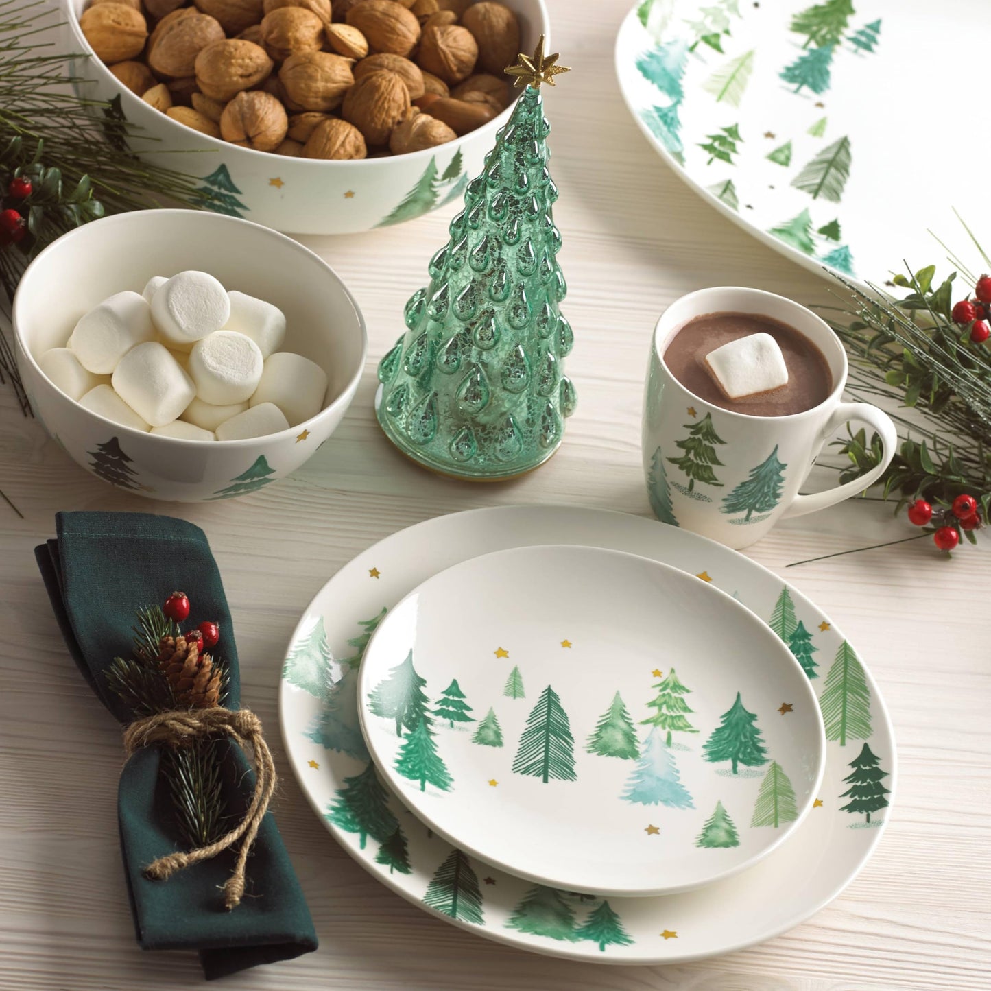 Lenox 880069 Balsam Lane 4-Piece Mug Set, Christmas Drinkware, Holiday Hosting