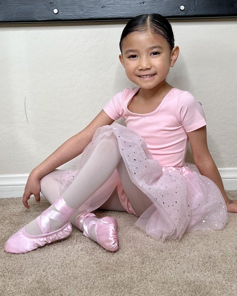 Stelle Girls' Ultra Soft Pro Dance Tight/Ballet Footed Tight(Toddler/Little Kid/Big Kid),BP+WT,XS