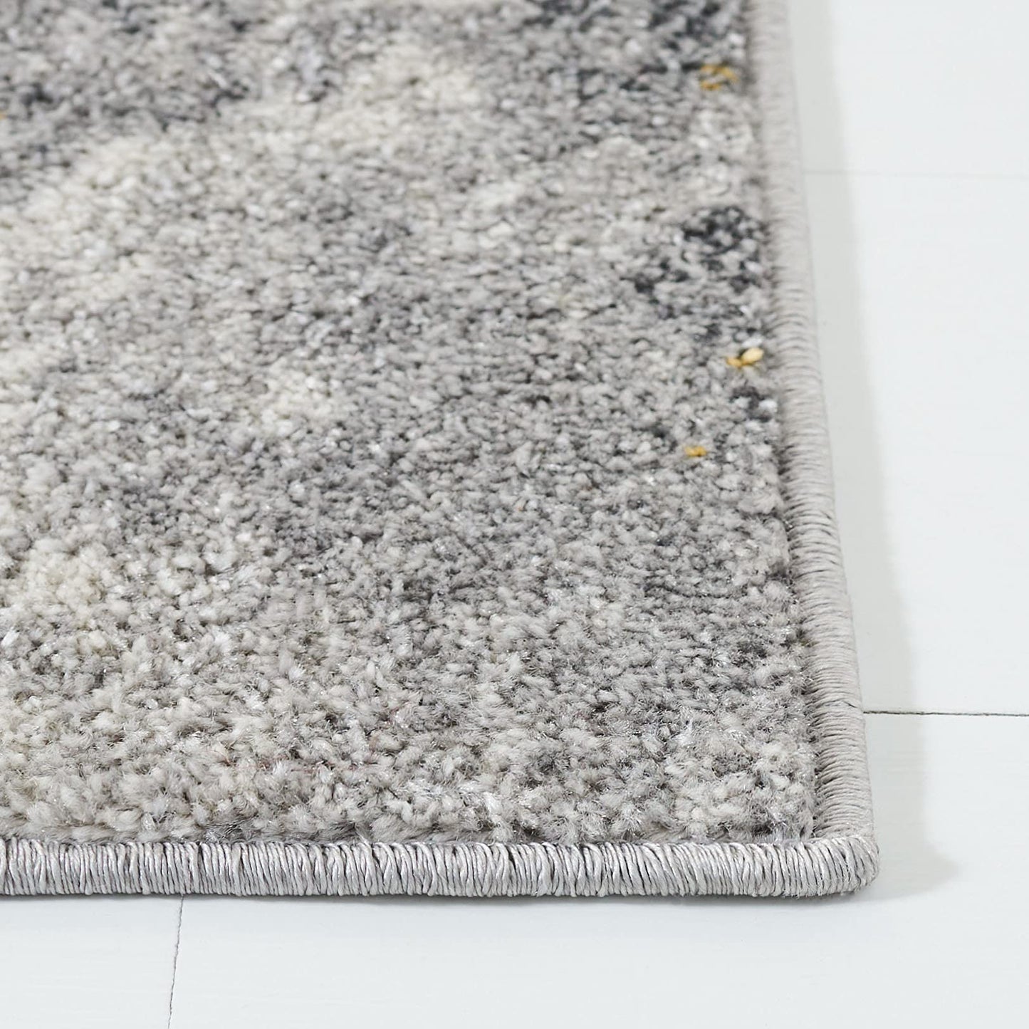 SAFAVIEH Adirondack Collection Area Rug - 10' Square, Grey & Yellow, Modern Abstract Design, Non-Shedding & Easy Care, Ideal for High Traffic Areas in Living Room, Bedroom (ADR134H)