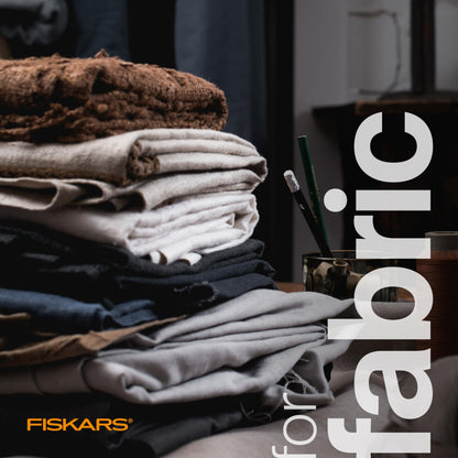 Fiskars Micro-Tip Spring Assisted Scissors, Precision Cutting Stainless Steel Blades, Comfort Handle, Cut Details in Fabric, Sewing Scissors and Arts and Crafts Tools