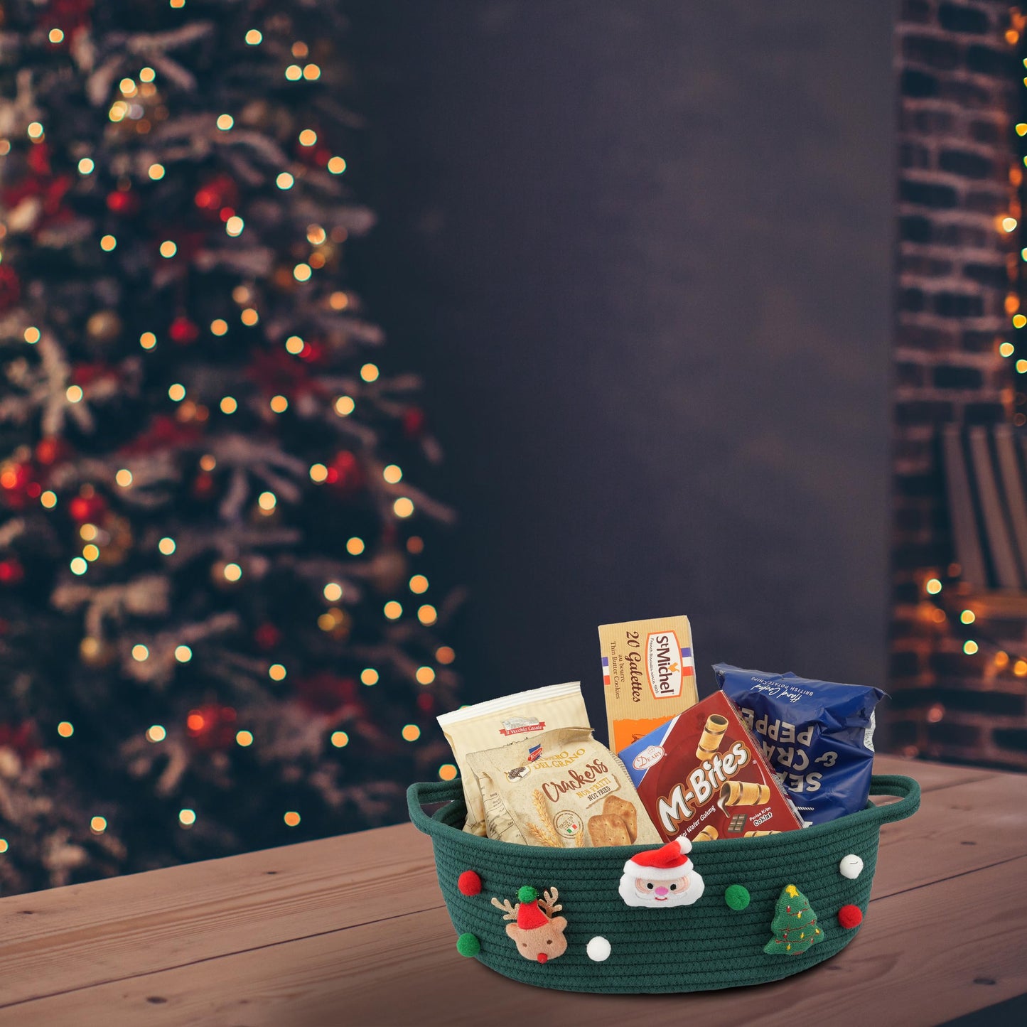 JUNBOLE Christmas Basket Empty with Gift Bag and Ribbons Woven Storage Basket13”x10”x5” Christmas Gift Baskets to Fill gifts Small Cotton Rope storage Basket(dark green, large)