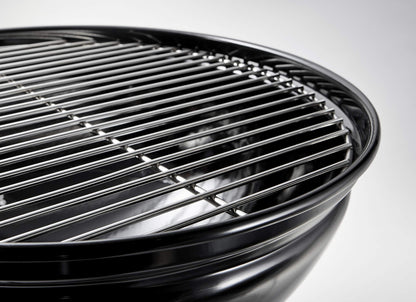 Weber Smokey Joe Premium Charcoal Barbecue/Portable Design, Porcelain-Enamelled Lid & Bowl, 37 cm Cooking Surface, Tuck-N-Carry Handle, Black
