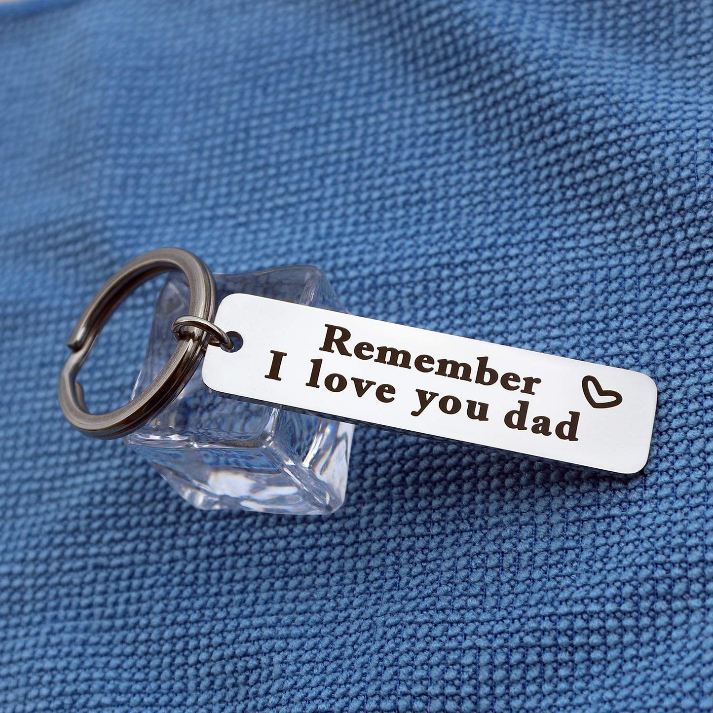 XGAKWD Father's Day Gifts from Daughter Son - Remember I Love You Dad Jewelry Keychain, Birthday Christmas Key Chain Gift for Papa