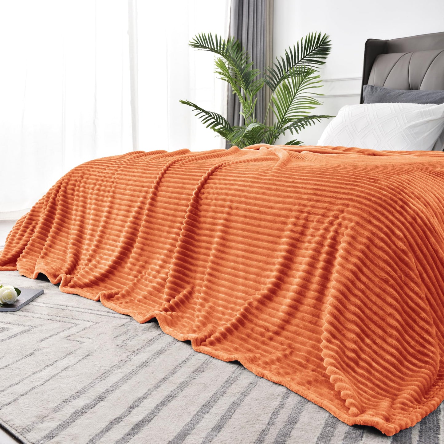 BEDELITE Fleece Blanket Queen Size, 3D Ribbed Jacquard Soft & Warm Decorative Blankets – Cozy, Fuzzy, Fluffy, Plush Lightweight Throw Blankets for Couch, Bed, Sofa(Orange, 90x90 inches)