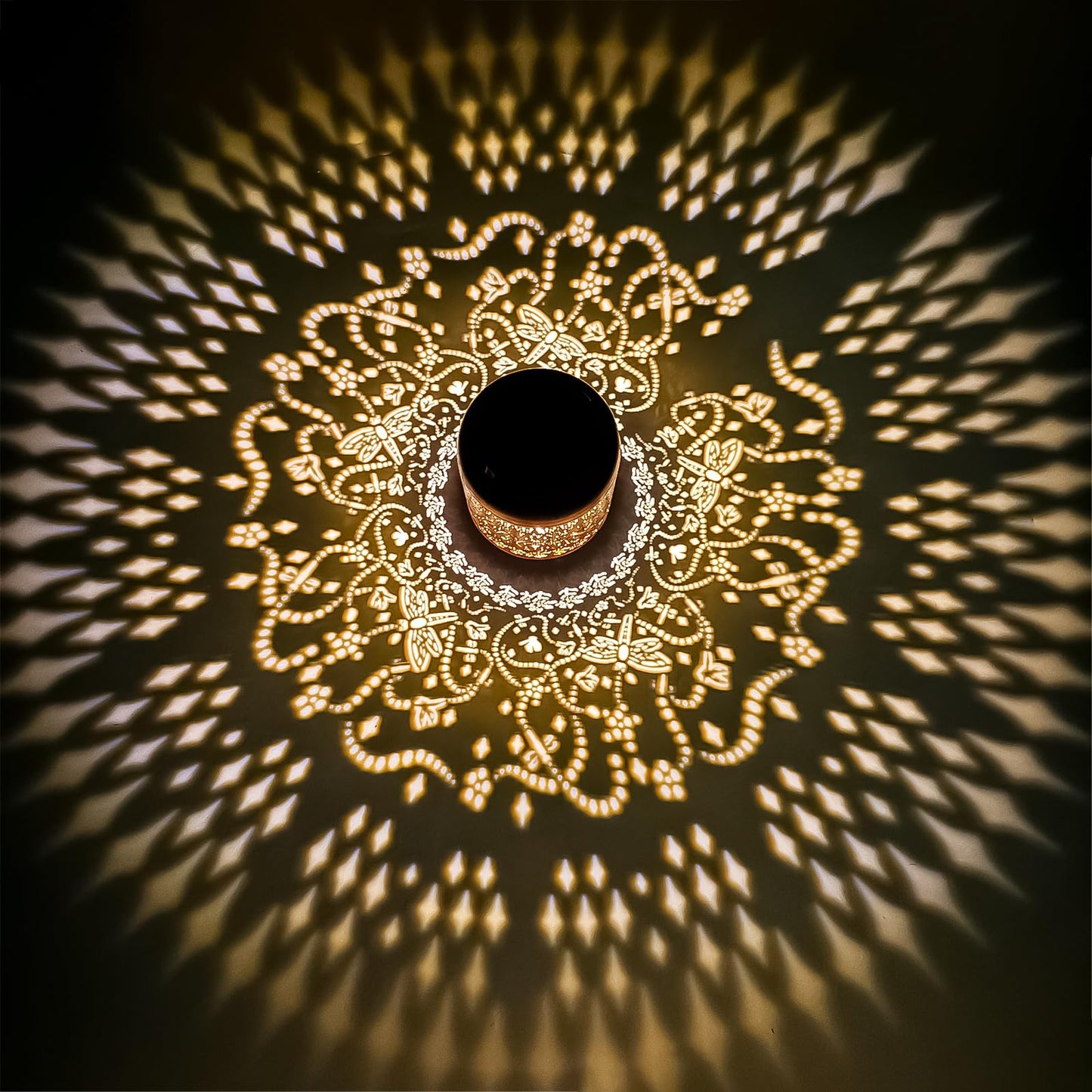 Dragonfly Solar Lanterns Outdoor Waterproof Dragonfly Birthday Gifts for for Women Mom Grandma, Hanging Solar Lights Garden Decoration Outside for Yard, Patio,Pathway Landscape