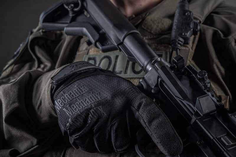 Mechanix Wear Specialty Vent Tactical Gloves - Ventilated Precision Fit High-Dexterity Field Work Gloves - Touchscreen Compatible & Machine Washable - X-Large - Covert Black
