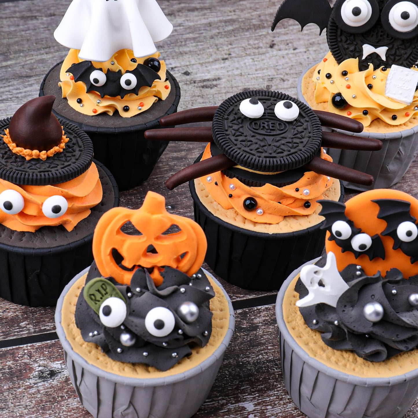 Edible Candy Eyes Sprinkles for Cake Decorating 4.58oz, Halloween Eyeball Sprinkles for Cookie Baking Ice Cream Brownie Cupcake Toppings