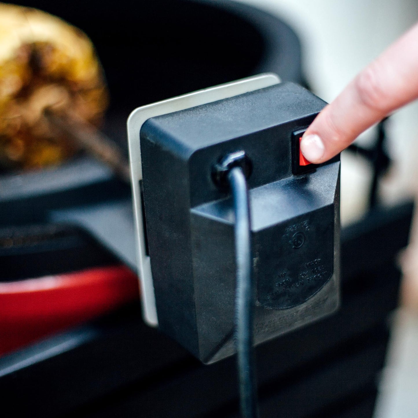 Kamado Joe KJ-TISSERIEUK Classic Joe JoeTisserie, Black