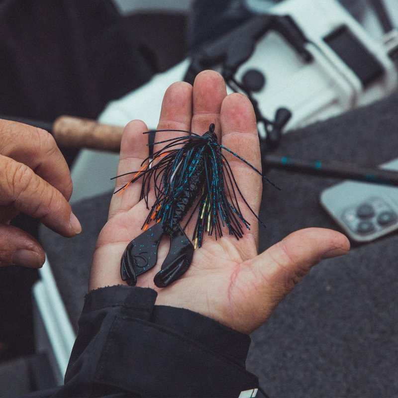 Bass Fishing Creature Bait – 6th Sense Bongo 3.7 – Jig Trailer Claws, 3D Scales, 6 Pack (Green Pumpkin Juice)