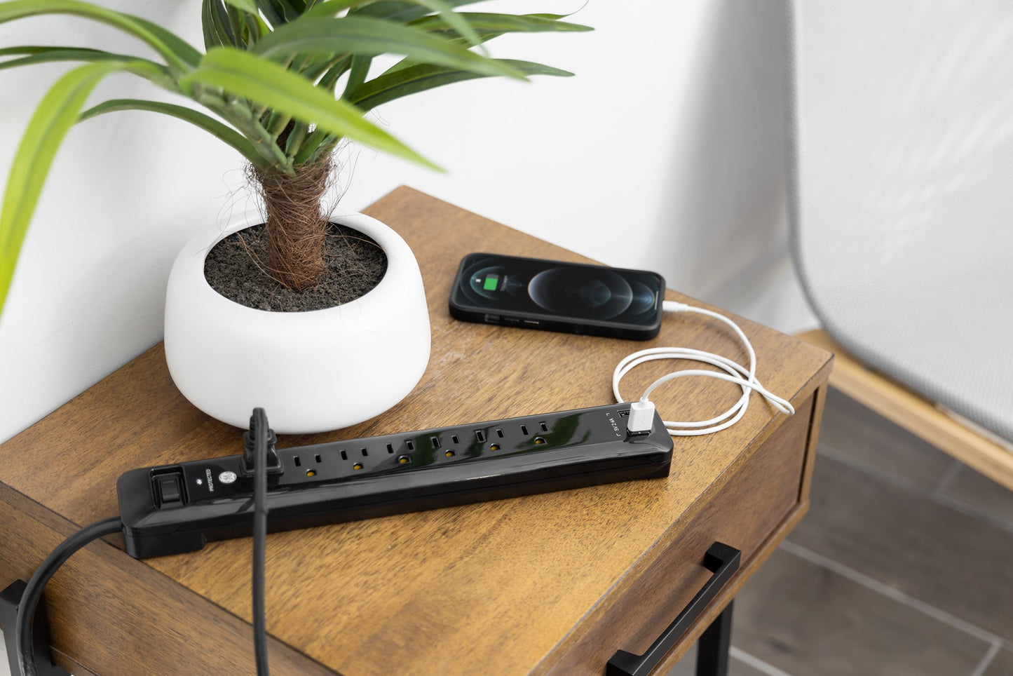 GE 6-Outlet Power Strip with USB, 1 USB-A, 1 USB-C, Outlet Extender, 6 Ft Braided Extension Cord, Flat Plug, Charging Station, Black, 82595